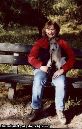 Foxterrier Drahthaar Hunde Foto 25788 Foxterrier Drahthaar wir lieben uns sehr zusammen !