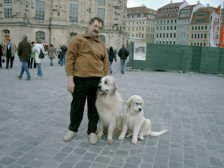 Pyrenäenberghund Hunde Foto 37849 in höherer Auflösung ansehen Pyrenäenberghund Ausflug mit Benett
