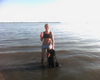 Rottweiler Foto: Svenja und Jojo im Wasser (ID 32337) Rottweiler Hund